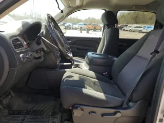 2013 Chevrolet Avalanche LS with VIN 3GNTKEE73DG370698, listed as a Copart auction lot 54191395 with 124,046 mi miles and Salvage title. Bid and sale history available at DreamBid. Image 7.