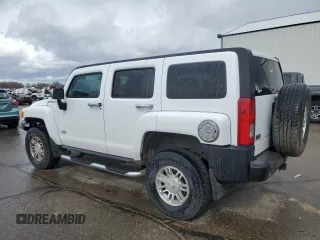 2006 Hummer H3 with VIN 5GTDN136468310213, listed as a Copart auction lot 48497945 with 268,890 mi miles and Salvage Title. Bid and sale history available at carsss.com. Image 2.