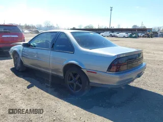 1995 Chevrolet Beretta z VIN 1G1LV15M5SY116047, wystawiony jako IAAI lot #42036344 z przebiegiem 104 222 mil mil oraz . Historia ofert i sprzedaży dostępna na DreamBid. Obrazek 3.
