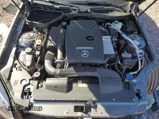2020 Mercedes-Benz SLC 300 z VIN W1KPK3JA1LF172613, wystawiony jako Copart lot #71852314 z przebiegiem 15 022 mil mil oraz Szkoda całkowita • Salvage title. Historia ofert i sprzedaży dostępna na DreamBid. Obrazek 11.
