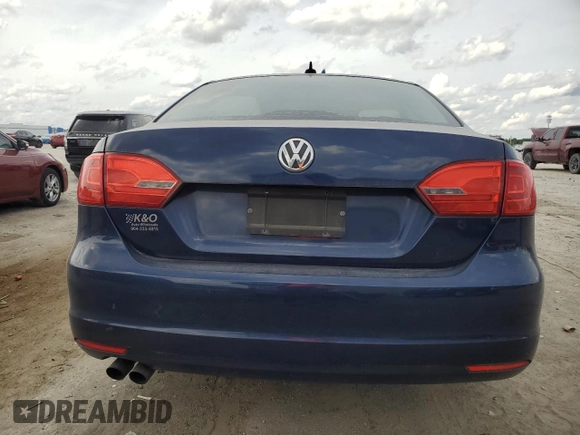 2013 Volkswagen Jetta SE с VIN 3VWBX7AJ8DM401543, выставлен на аукционе Copart как лот 58949655 с пробегом 150 674 миль миль и Чистый • Clean title. История ставок и продаж доступна на DreamBid. Изображение 6.