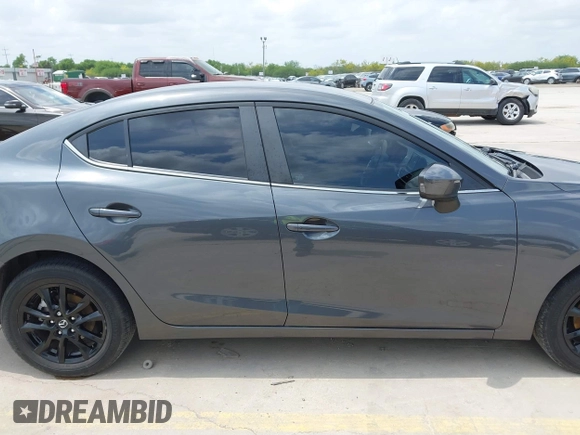 2014 Mazda 3 i Touring z VIN JM1BM1V75E1153967, wystawiony jako IAAI lot #42043936 z przebiegiem 147 580 mil mil oraz . Historia ofert i sprzedaży dostępna na DreamBid. Obrazek 13.