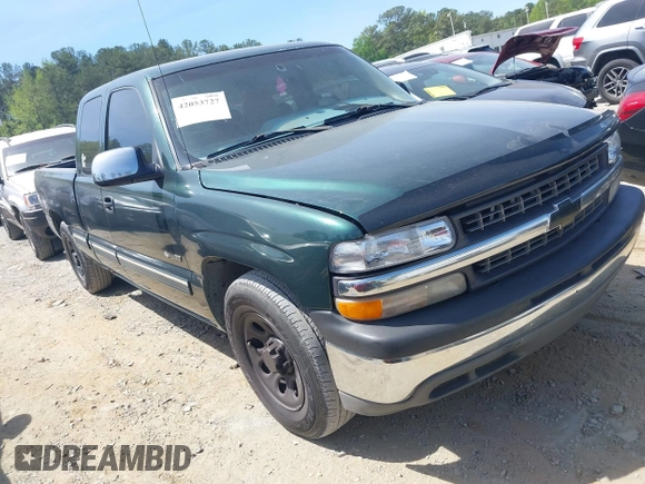 2001 Chevrolet Silverado 1500 LS with VIN 2GCEC19T311143952, listed as a IAAI auction lot 42053727 with 299,273 mi miles and . Bid and sale history available at DreamBid. Image 1.