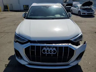 2021 Audi Q3 S line Premium Plus with VIN WA1EECF36M1129591, listed as a Copart auction lot 54921935 with 109,365 mi miles and Salvage title. Bid and sale history available at DreamBid. Image 5.