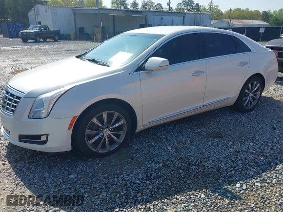2014 Cadillac XTS with VIN 2G61L5S3XE9231858, listed as a IAAI auction lot 41941564 with 158,479 mi miles. Bid and sale history available at carsss.com. Image 2.
