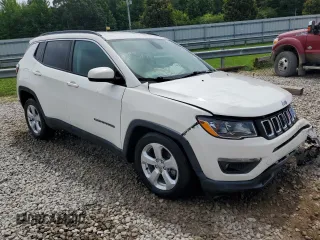 2019 Jeep Compass Latitude with VIN 3C4NJCBB1KT851538, listed as a Copart auction lot 62811265 with 30,004 mi miles and Clean title. Bid and sale history available at DreamBid. Image 4.