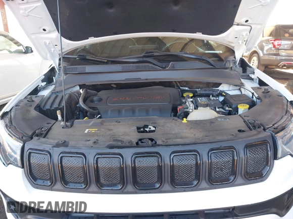 2022 Jeep Compass Latitude with VIN 3C4NJDBB7NT171458, listed as a IAAI auction lot 41357473 with 49,329 mi miles and . Bid and sale history available at DreamBid. Image 10.