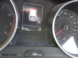 2021 Volkswagen Tiguan SE with VIN 3VV2B7AX4MM031490, listed as a IAAI auction lot 41829654 with 55,739 mi miles. Bid and sale history available at carsss.com. Image 14.