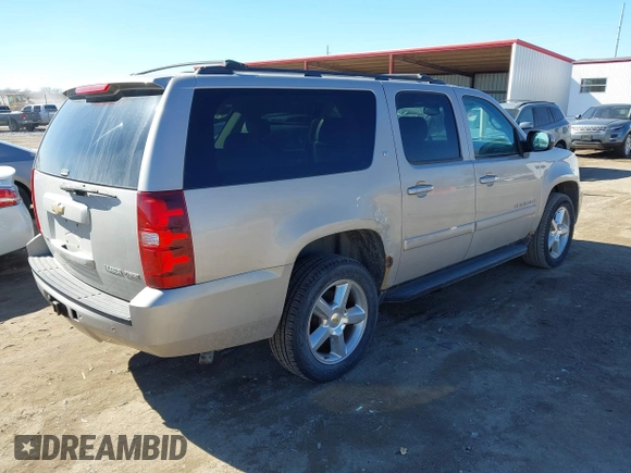 2008 Chevrolet Suburban 2LT with VIN 3GNFK16368G101859, listed as a IAAI auction lot 41665968 with 181,193 mi miles and . Bid and sale history available at DreamBid. Image 4.