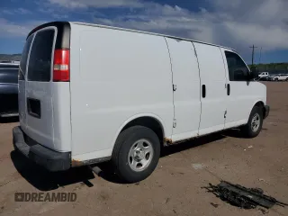 2007 Chevrolet Express Cargo z VIN 1GCFG15X571120155, wystawiony jako Copart lot #60756575 z przebiegiem 209 938 mil mil oraz Nie do naprawy • Non repairable. Historia ofert i sprzedaży dostępna na DreamBid. Obrazek 3.