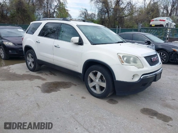 2011 GMC Acadia SLT1 with VIN 1GKKRRED5BJ358453, listed as a IAAI auction lot 42040475 with 237,236 mi miles. Bid and sale history available at carsss.com. Image 1.