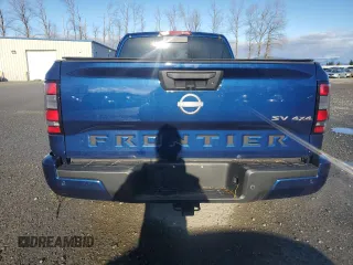 2023 Nissan Frontier SV with VIN 1N6ED1FK5PN613136, listed as a Copart auction lot 82491094 with 24,725 mi miles and Salvage Title. Bid and sale history available at carsss.com. Image 6.