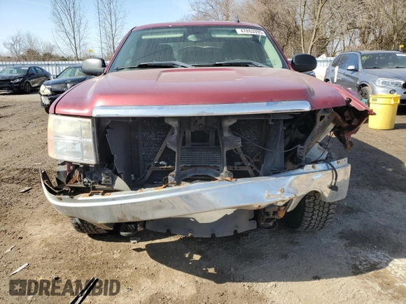 2007 GMC Sierra 1500 SLE1 z VIN 2GTEC13J571647449, wystawiony jako Copart lot #47863395 z przebiegiem 340 747 mil mil oraz Szkoda całkowita • Salvage title. Historia ofert i sprzedaży dostępna na DreamBid. Obrazek 5.
