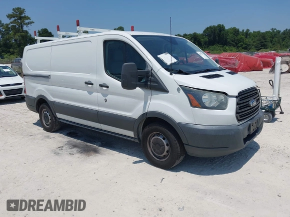 2015 Ford Transit Cargo z VIN 1FTNE1YM9FKA16926, wystawiony jako IAAI lot #42493994 z przebiegiem 218 427 mil mil oraz . Historia ofert i sprzedaży dostępna na DreamBid. Obrazek 1.