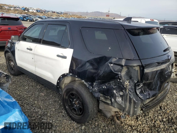 2016 Ford Police Interceptor Utility z VIN 1FM5K8AT3GGC72949, wystawiony jako Copart lot #47984524 z przebiegiem 122 660 mil mil oraz Szkoda całkowita • Salvage title. Historia ofert i sprzedaży dostępna na DreamBid. Obrazek 2.