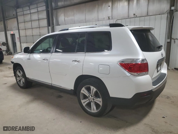 2011 Toyota Highlander Limited with VIN 5TDYK3EH7BS044168, listed as a Copart auction lot 79694924 with 29,903 mi miles and Salvage Title. Bid and sale history available at carsss.com. Image 2.