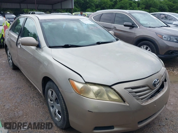 2007 Toyota Camry CE with VIN 4T1BE46K67U178830, listed as a IAAI auction lot 42118302 with 101,024 mi miles. Bid and sale history available at carsss.com. Image 1.