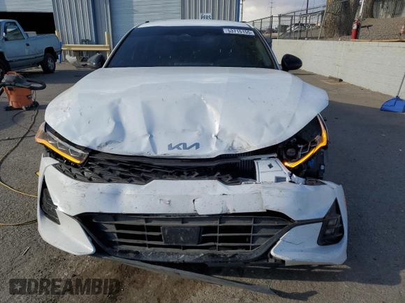 2024 Kia K5 GT-Line z VIN 5XXG64J20RG266845, wystawiony jako Copart lot #53715155 z przebiegiem 32 494 mil mil oraz Szkoda całkowita • Salvage title. Historia ofert i sprzedaży dostępna na DreamBid. Obrazek 5.