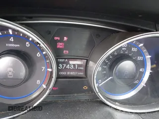2013 Hyundai Sonata GLS with VIN 5NPEB4AC8DH748505, listed as a IAAI auction lot 42016058 with 215,227 mi miles and . Bid and sale history available at carsss.com. Image 7.