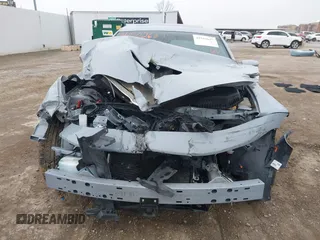 2020 Dodge Charger Scat Pack Widebody z VIN 2C3CDXGJ8LH216563, wystawiony jako IAAI lot #41502637 z przebiegiem Nie podano mil oraz . Historia ofert i sprzedaży dostępna na DreamBid. Obrazek 6.