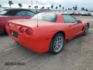 2002 Chevrolet Corvette Z06 with VIN 1G1YY12S325128764, listed as a Copart auction lot 76672384 with 0 mi miles and Salvage Title. Bid and sale history available at carsss.com. Image 3.