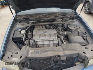 1998 Cadillac DeVille z VIN 1G6KD54Y9WU742735, wystawiony jako IAAI lot #41966100 z przebiegiem 182 803 mil mil oraz . Historia ofert i sprzedaży dostępna na DreamBid. Obrazek 10.
