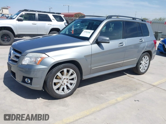 2011 Mercedes-Benz GLK 350 z VIN WDCGG5GB5BF598255, wystawiony jako IAAI lot #41803467 z przebiegiem 104 264 mil mil oraz . Historia ofert i sprzedaży dostępna na DreamBid. Obrazek 18.