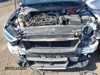 2019 Ford Fusion SEL with VIN 3FA6P0CD8KR117614, listed as a IAAI auction lot 42105025 with 135,801 mi miles and . Bid and sale history available at DreamBid. Image 6.