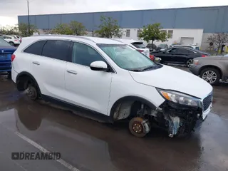 2018 Kia Sorento LX with VIN 5XYPG4A3XJG380986, listed as a IAAI auction lot 41732312 with 86,927 mi miles. Bid and sale history available at carsss.com. Image 1.