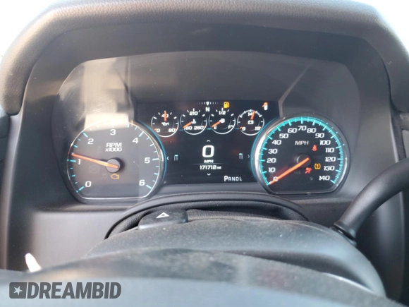 2018 Chevrolet Suburban Premier z VIN 1GNSKJKC5JR187207, wystawiony jako Copart lot #57348895 z przebiegiem 171 712 mil mil oraz Nie do naprawy • Non repairable. Historia ofert i sprzedaży dostępna na DreamBid. Obrazek 9.
