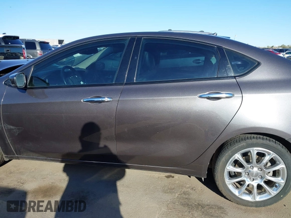 2015 Dodge Dart Limited with VIN 1C3CDFCB0FD112725, listed as a IAAI auction lot 41836277 with 119,860 mi miles. Bid and sale history available at carsss.com. Image 15.