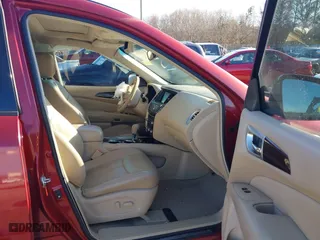 2013 Nissan Pathfinder SL with VIN 5N1AR2MN0DC665105, listed as a IAAI auction lot 41331282 with 184,155 mi miles. Bid and sale history available at carsss.com. Image 5.