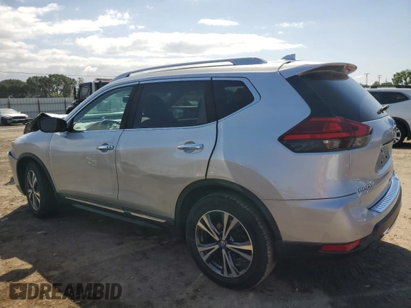 2017 Nissan Rogue SL z VIN 5N1AT2MT3HC885683, wystawiony jako Copart lot #54957275 z przebiegiem 127 879 mil mil oraz Szkoda całkowita • Salvage title. Historia ofert i sprzedaży dostępna na DreamBid. Obrazek 2.