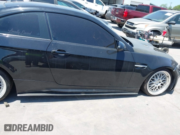 2010 BMW M3 with VIN WBSWD9C55AP362627, listed as a IAAI auction lot 42458127 with 106,989 mi miles and . Bid and sale history available at DreamBid. Image 14.