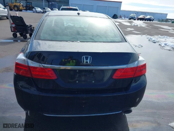 2014 Honda Accord Sedan EX-L with VIN 1HGCR2F82EA288263, listed as a IAAI auction lot 41734532 with 142,396 mi miles. Bid and sale history available at carsss.com. Image 16.