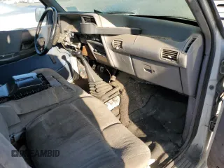 1994 Ford Ranger Splash with VIN 1FTCR10A1RUB83626, listed as a Copart auction lot 73021274 with 319,843 mi miles and Non repairable. Bid and sale history available at DreamBid. Image 8.