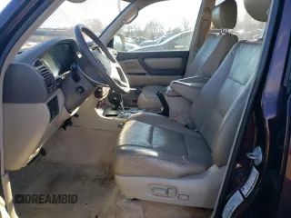 2004 Toyota Land Cruiser with VIN JTEHT05J742063193, listed as a Copart auction lot 83207844 with 189,844 mi miles and Clean Title. Bid and sale history available at carsss.com. Image 7.