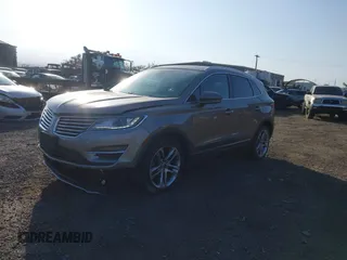 2016 Lincoln MKC Reserve with VIN 5LMTJ3DH0GUJ31789, listed as a IAAI auction lot 41190967 with 92,696 mi miles and . Bid and sale history available at DreamBid. Image 16.