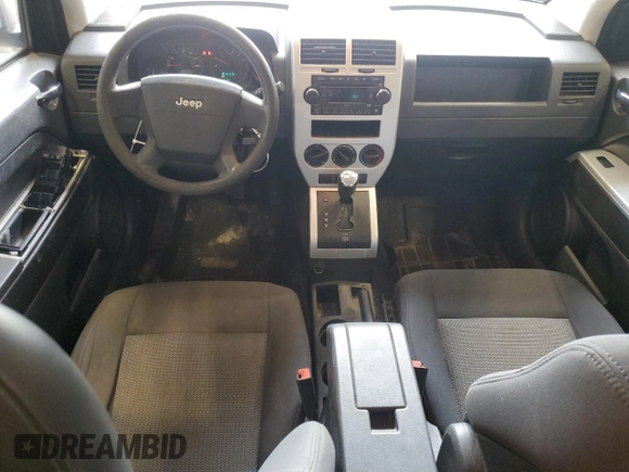 2008 Jeep Compass Sport with VIN 1J8FT47W48D795215, listed as a Copart auction lot 52380185 with 149,164 mi miles and Clean Title. Bid and sale history available at carsss.com. Image 8.