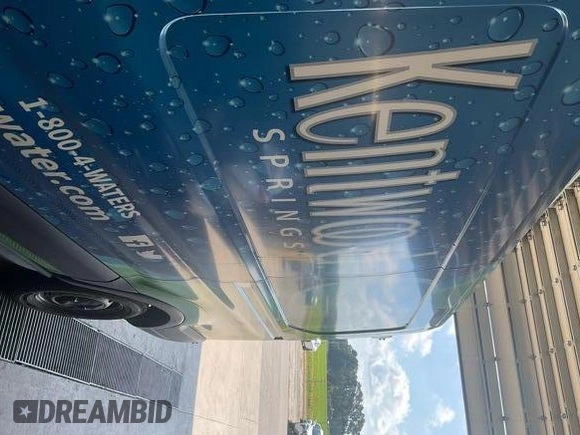2018 Ford Transit с VIN 1FTYE1CM7JKB31067, выставлен на аукционе IAAI как лот 42742910 с пробегом 64 837 миль миль и . История ставок и продаж доступна на DreamBid. Изображение 7.