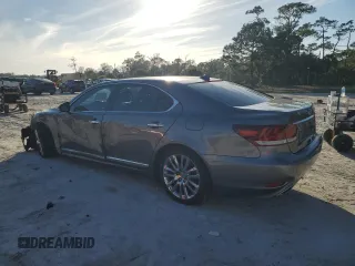 2014 Lexus LS 460 L with VIN JTHGL5EF6E5053407, listed as a Copart auction lot 86122884 with 105,023 mi miles and Salvage title. Bid and sale history available at DreamBid. Image 2.