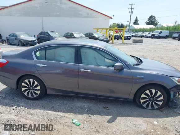 2014 Honda Accord EX-L with VIN 1HGCR6F5XEA002415, listed as a IAAI auction lot 42137751 with 239,746 mi miles and . Bid and sale history available at DreamBid. Image 13.