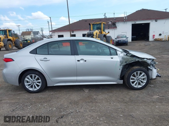 2025 Toyota Corolla LE with VIN 5YFB4MDE2SP244963, listed as a IAAI auction lot 42018744 with 5,459 mi miles. Bid and sale history available at carsss.com. Image 13.