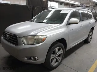 2009 Toyota Highlander Sport with VIN JTEDS43A192069963, listed as a IAAI auction lot 41583196 with 225,603 mi miles. Bid and sale history available at carsss.com. Image 2.