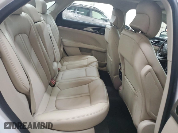 2019 Lincoln MKZ Hybrid Reserve II with VIN 3LN6L5MU8KR620816, listed as a Copart auction lot 58472075 with 38,421 mi miles and Salvage title. Bid and sale history available at DreamBid. Image 10.