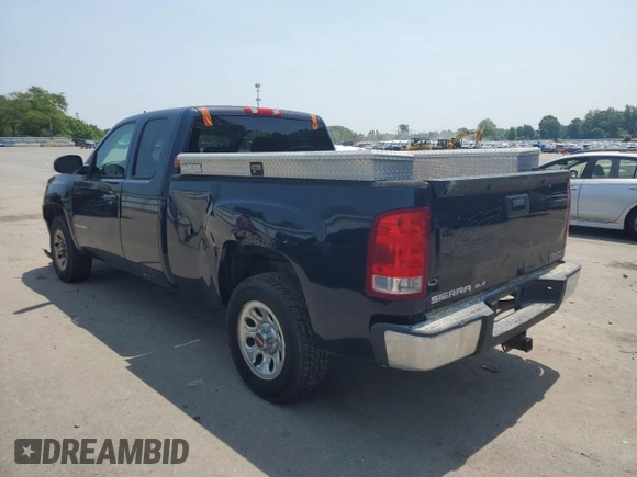 2008 GMC Sierra 1500 SL z VIN 1GTEC19C88Z125464, wystawiony jako Copart lot #60450835 z przebiegiem 210 198 mil mil oraz Szkoda całkowita • Salvage title. Historia ofert i sprzedaży dostępna na DreamBid. Obrazek 2.