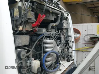 1996 Toyota 4Runner SR5 z VIN JT3GN86R0T0010928, wystawiony jako IAAI lot #42494062 z przebiegiem 219 451 mil mil oraz . Historia ofert i sprzedaży dostępna na DreamBid. Obrazek 12.