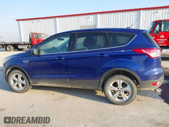 2016 Ford Escape SE with VIN 1FMCU9GX1GUC08007, listed as a IAAI auction lot 41787355 with 154,999 mi miles. Bid and sale history available at carsss.com. Image 14.