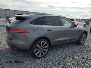 2019 Jaguar F-Pace 25t Prestige with VIN SADCK2GX6KA369498, listed as a Copart auction lot 61332535 with 45,283 mi miles and Salvage title. Bid and sale history available at DreamBid. Image 3.