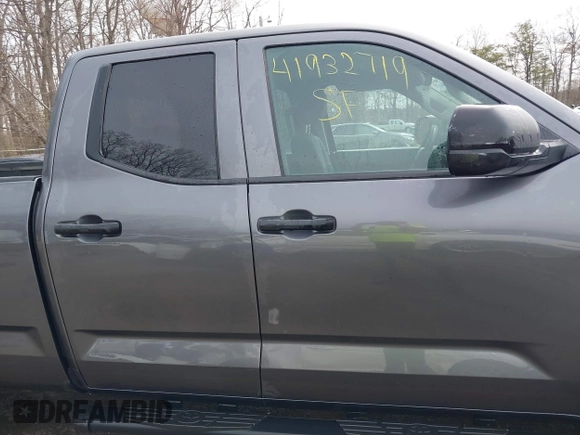 2023 Toyota Tundra with VIN 5TFKB5GDXPX002218, listed as a IAAI auction lot 41932719 with 71,335 mi miles and . Bid and sale history available at DreamBid. Image 13.